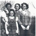 Dorothy Louise Murray, Marilyn Murray, Patsy Ruth Murray, and Billie Jeanne Murray (1939)